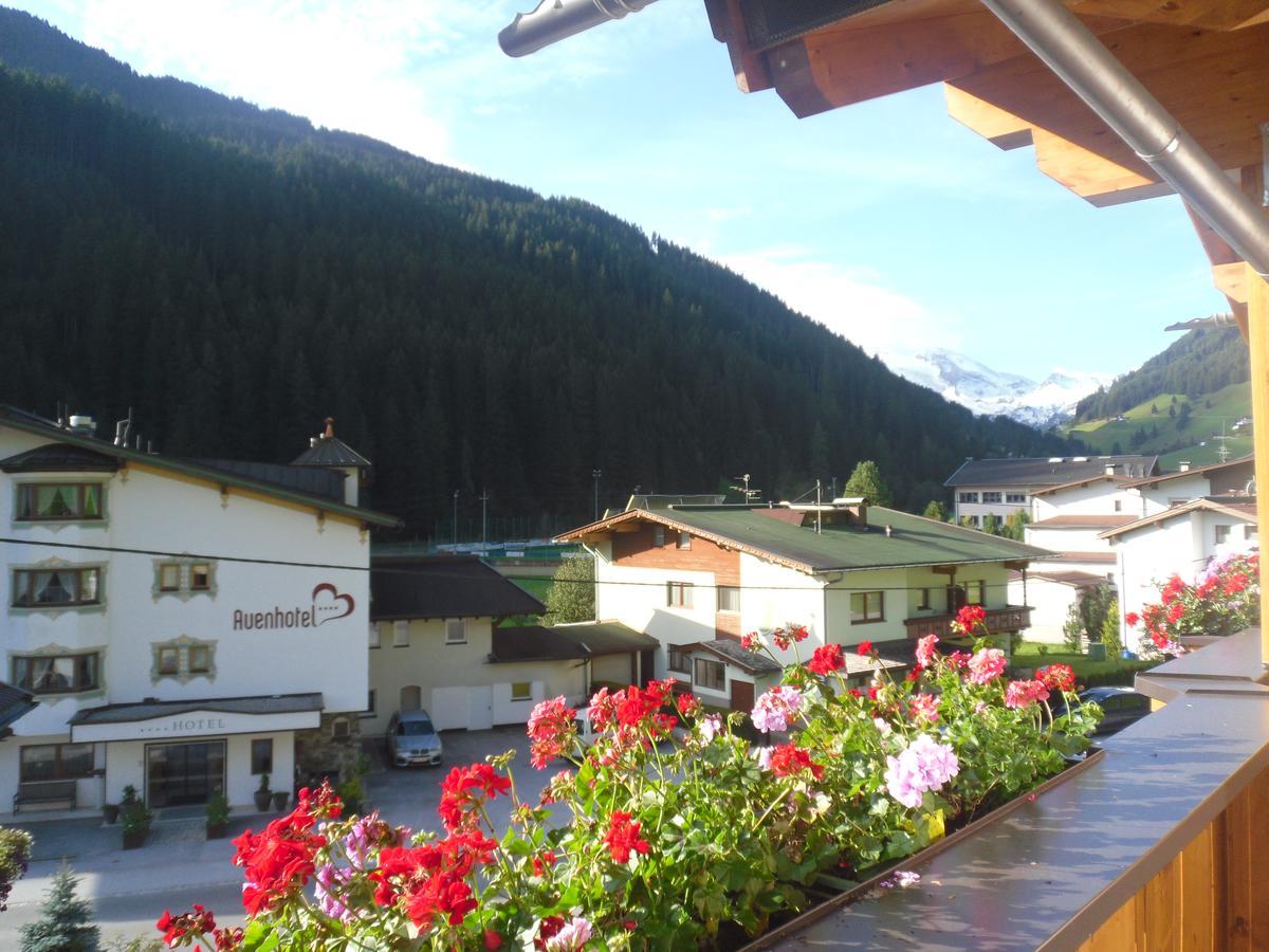 Grünwaldhof Bed & Breakfast Tux Dış mekan fotoğraf