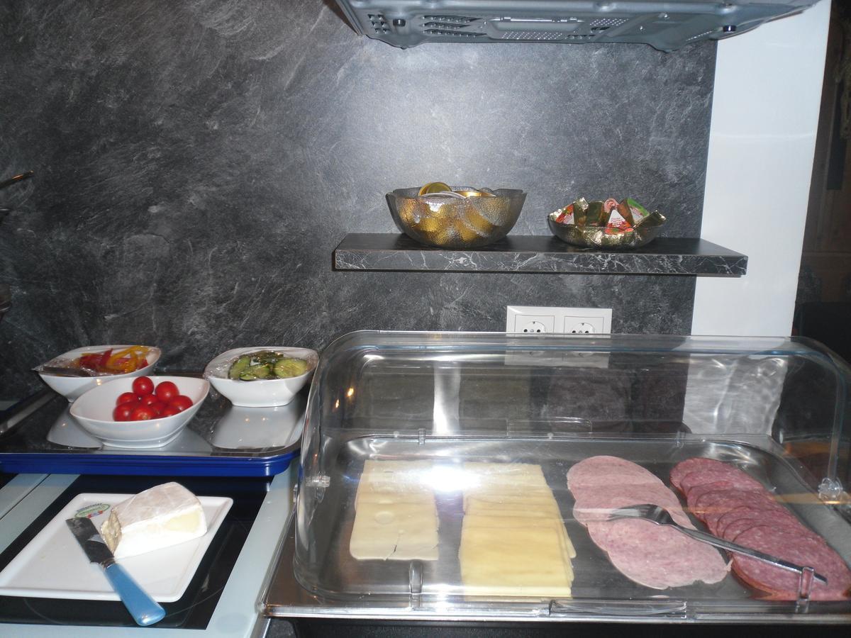 Grünwaldhof Bed & Breakfast Tux Dış mekan fotoğraf
